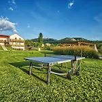 U Jeřába - Komplex C Pensión 3*