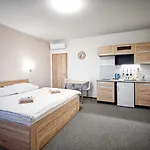 Penzion U Jeřába - Komplex C 3*