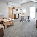 U Jeřába - Komplex C 3* Horni Vestonice