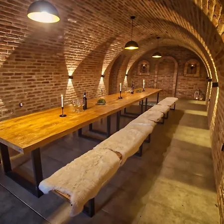 U Jeraba - Komplex C ホルニー・ヴィエストニツェ