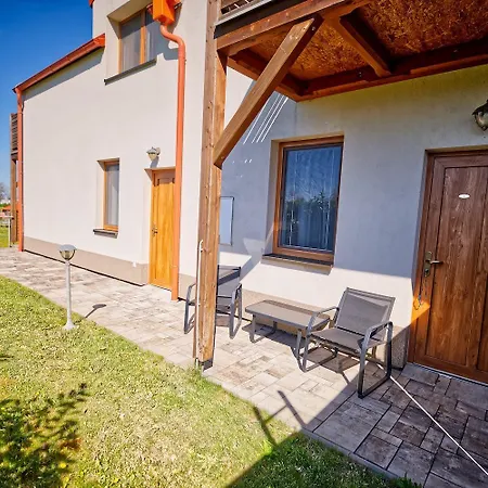 Konukevi U Jeraba - Komplex C Horni Vestonice