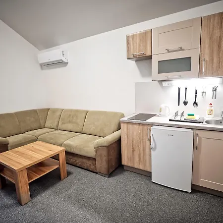 U Jeraba - Komplex C 3* Horni Vestonice
