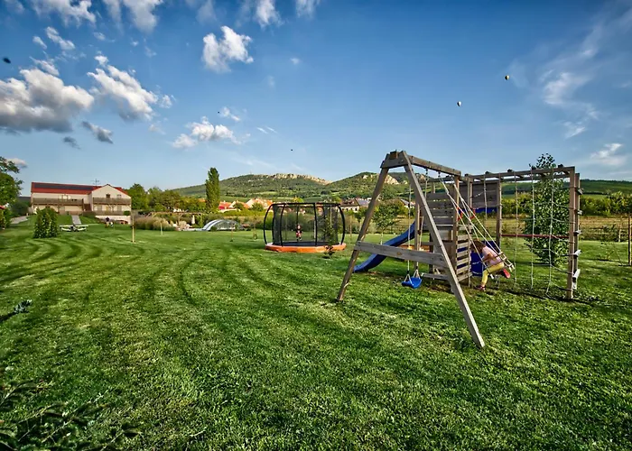 U Jeřába - Komplex C Horni Vestonice